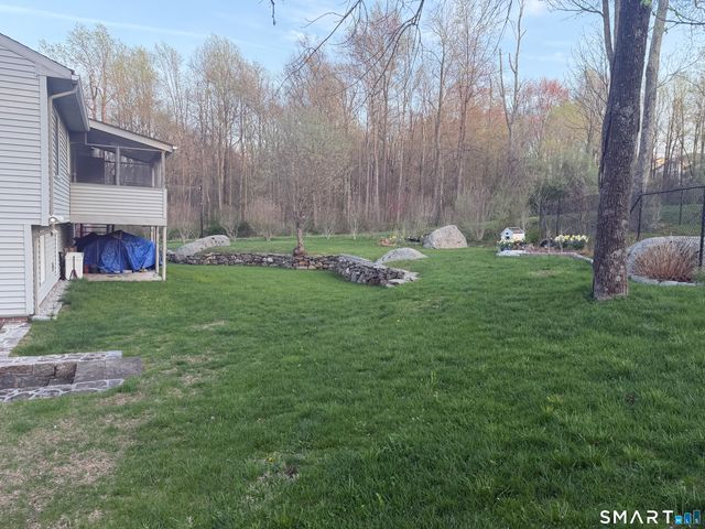 2 Ken Oaks Drive, Danbury, CT 06810