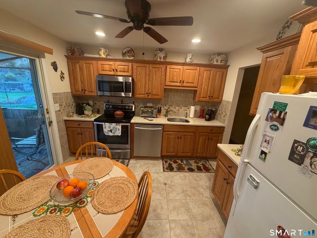 2 Ken Oaks Drive, Danbury, CT 06810