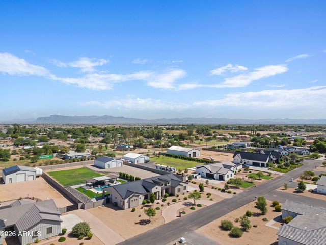 3562 E Aspen Court, San Tan Valley, AZ 85140