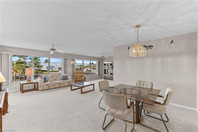 1705 Beach PKWY # 207, Cape Coral, FL 33904