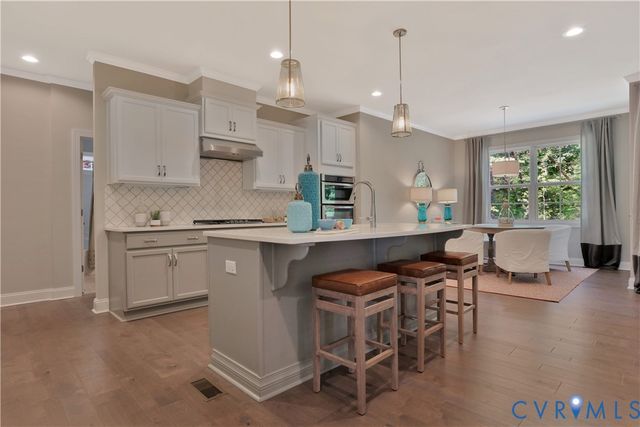 4613 Chesler Dr, Moseley, VA 23120