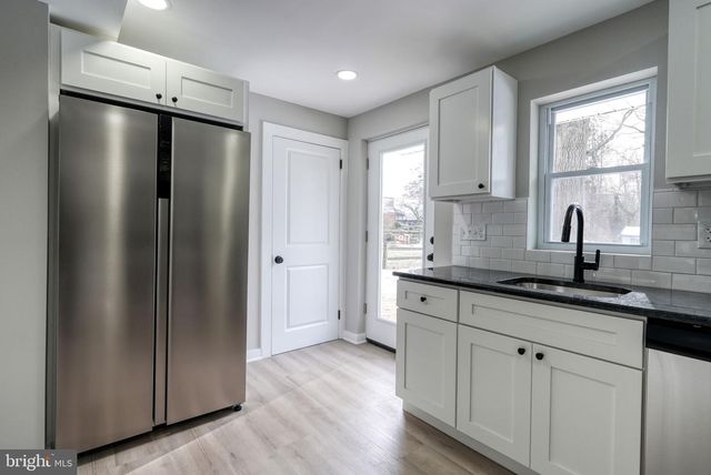 627 ARGYLE AVE, Ambler, PA 19002