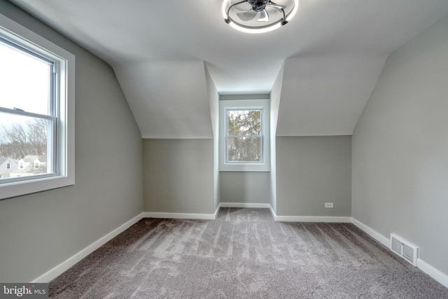 627 ARGYLE AVE, Ambler, PA 19002