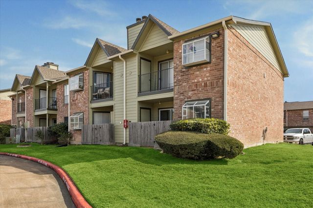 18800 Egret Bay Boulevard 907, Houston, TX 77058