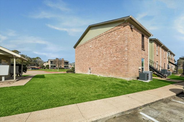 18800 Egret Bay Boulevard 907, Houston, TX 77058