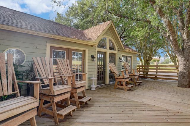 18800 Egret Bay Boulevard 907, Houston, TX 77058