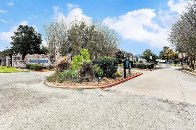 18800 Egret Bay Boulevard 907, Houston, TX 77058