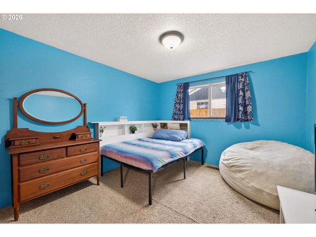 1908 Ne ORCHARD Ave, Mc Minnville, OR 97128