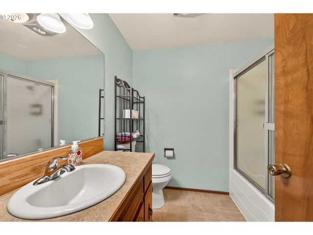 1908 Ne ORCHARD Ave, Mc Minnville, OR 97128