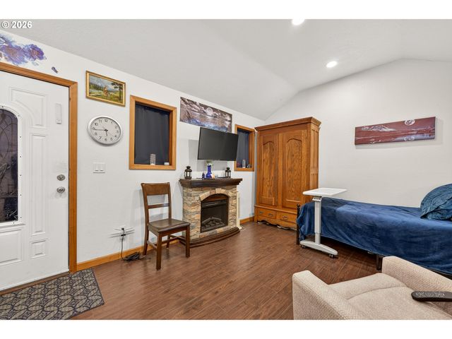 1908 Ne ORCHARD Ave, Mc Minnville, OR 97128