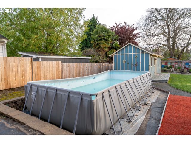 1908 Ne ORCHARD Ave, Mc Minnville, OR 97128