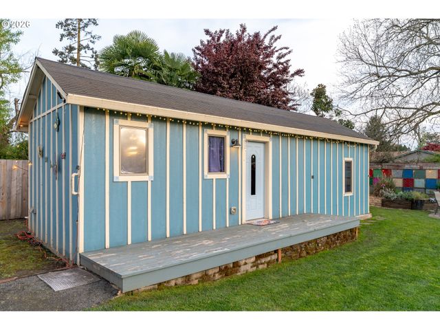 1908 Ne ORCHARD Ave, Mc Minnville, OR 97128