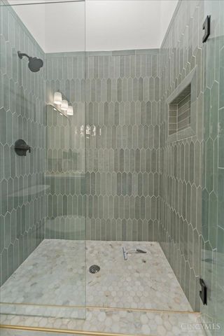 965 Windsor Street, Cincinnati, OH 45206
