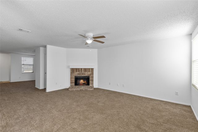 1628 Fieldstone Drive, Little Elm, TX 75068