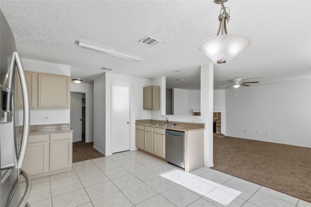 1628 Fieldstone Drive, Little Elm, TX 75068