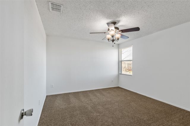 1628 Fieldstone Drive, Little Elm, TX 75068