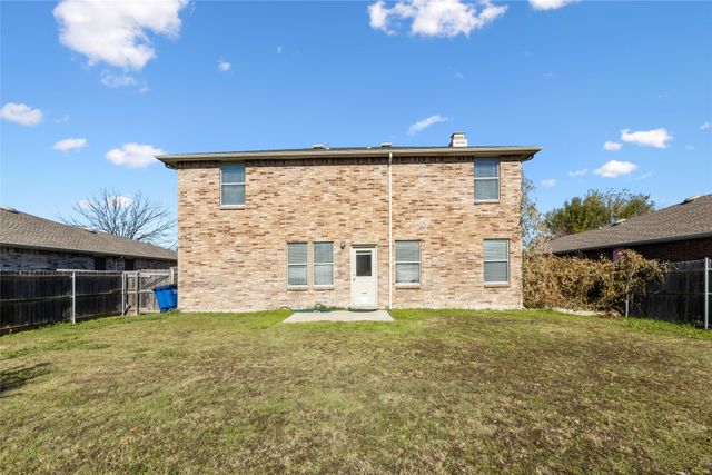1628 Fieldstone Drive, Little Elm, TX 75068