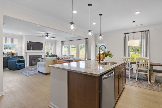 101 Summerfield Place Drive, Carrollton, GA 30117