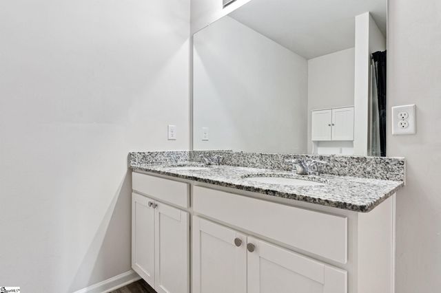 322 Long Grove Lane, Greer, SC 29650