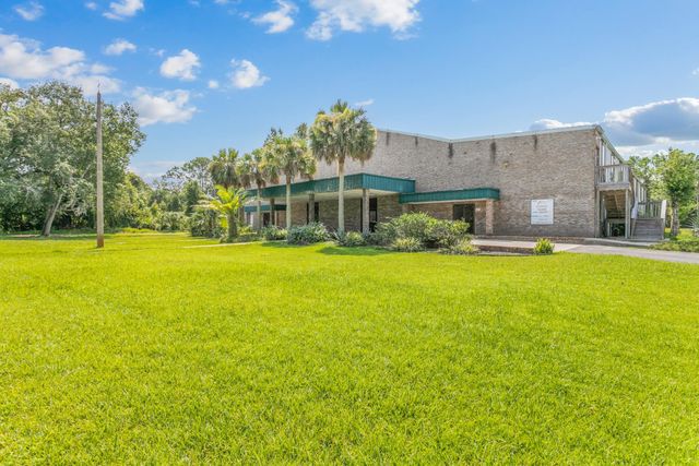 3601 E Moody Blvd, Bunnell, FL 32110