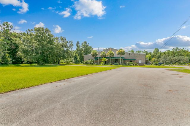 3601 E Moody Blvd, Bunnell, FL 32110