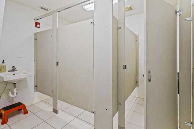 3601 E Moody Blvd, Bunnell, FL 32110