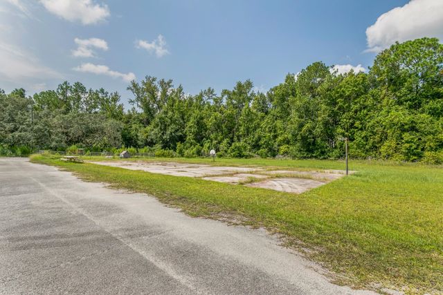 3601 E Moody Blvd, Bunnell, FL 32110