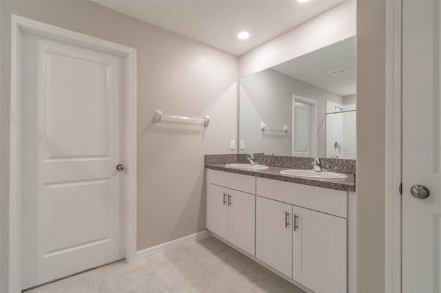 5064 WHITE CHICORY DRIVE, Apollo Beach, FL 33572