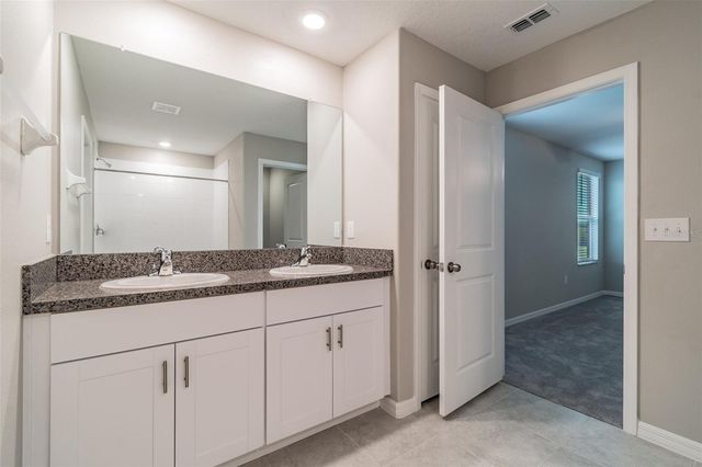 5064 WHITE CHICORY DRIVE, Apollo Beach, FL 33572