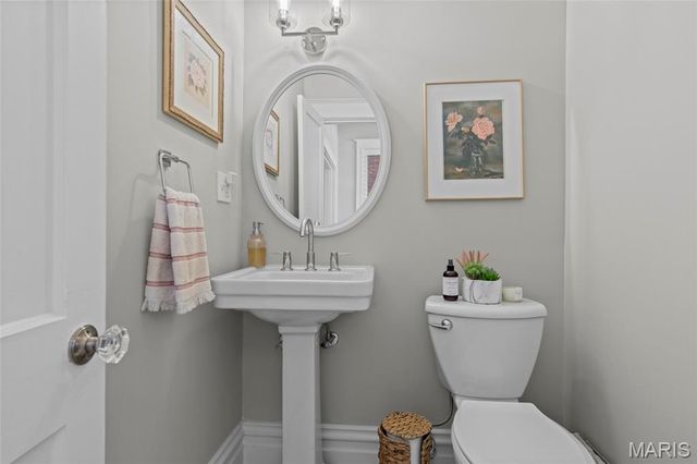 6117 Westminster Place, St Louis, MO 63112