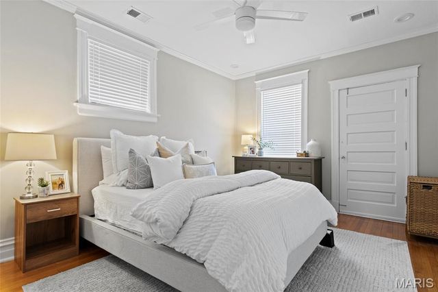 6117 Westminster Place, St Louis, MO 63112