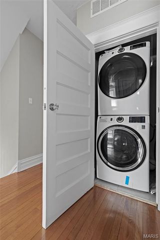 6117 Westminster Place, St Louis, MO 63112