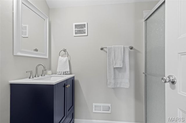 6117 Westminster Place, St Louis, MO 63112