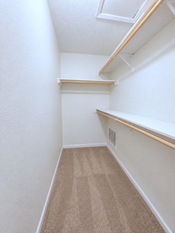 2011 Kirksey DR A, Austin, TX 78741