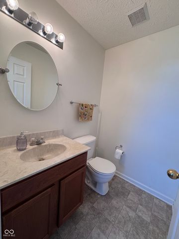 10530 Lookout Lane, Indianapolis, IN 46234