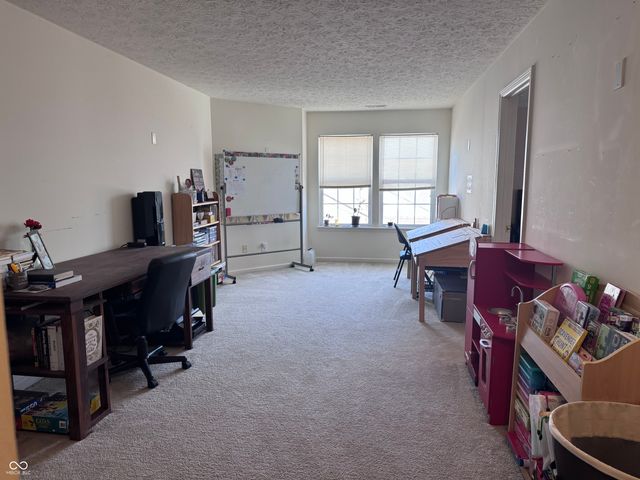 10530 Lookout Lane, Indianapolis, IN 46234