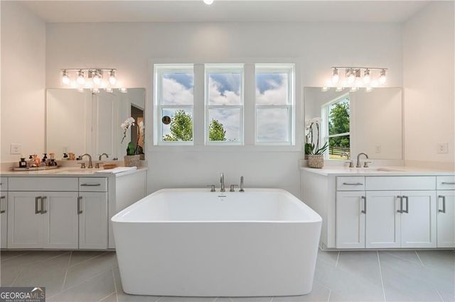 15755 Burdette Court, Milton, GA 30004