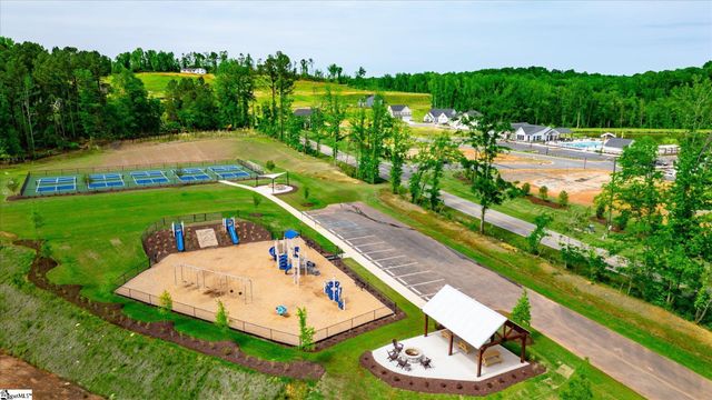 1264 Balsa Tree Drive, Spartanburg, SC 29306