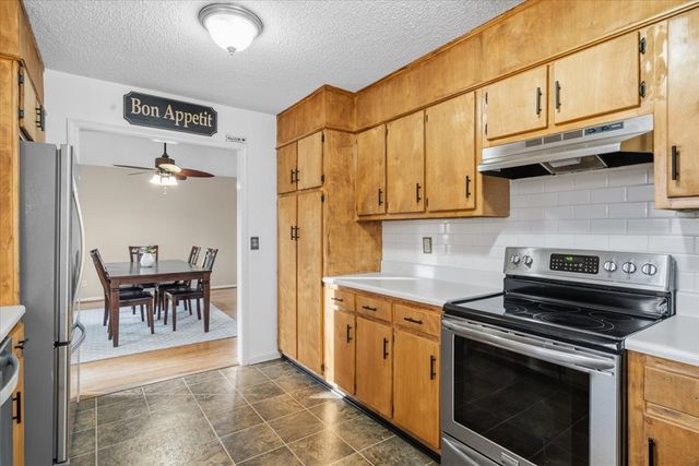 609 Cherokee Trail NW, Dalton, GA 30721