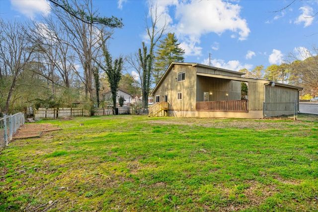 609 Cherokee Trail NW, Dalton, GA 30721