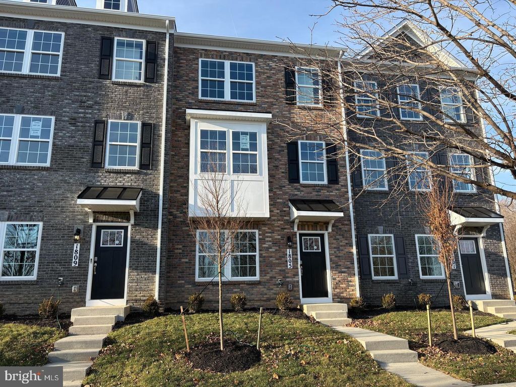 1805 HARVEST DR, Winchester, VA 22601