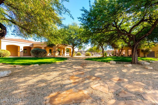 8022 S Fenway Drive, Tucson, AZ 85756