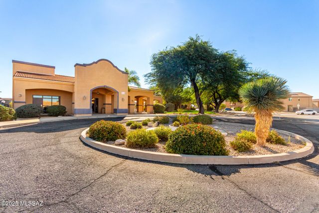 8022 S Fenway Drive, Tucson, AZ 85756