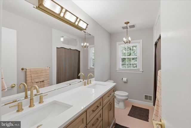 7007 RUNNYMEADE CT, Frederick, MD 21702