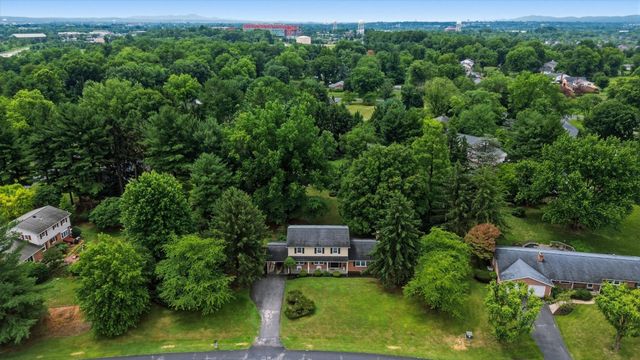 7007 RUNNYMEADE CT, Frederick, MD 21702