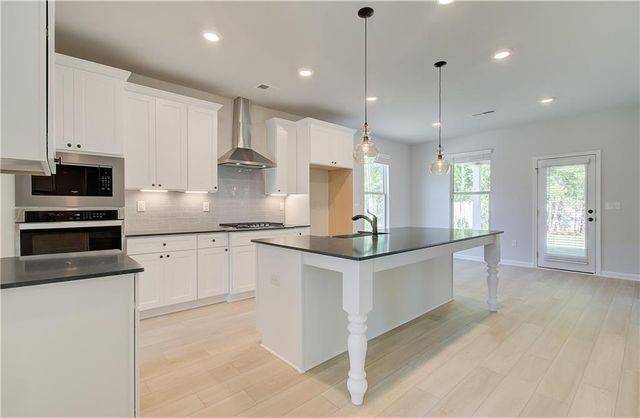 258 Linford Drive, Locust Grove, GA 30248