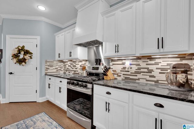 9490 ELLIS DRIVE, Kimberly, AL 35091