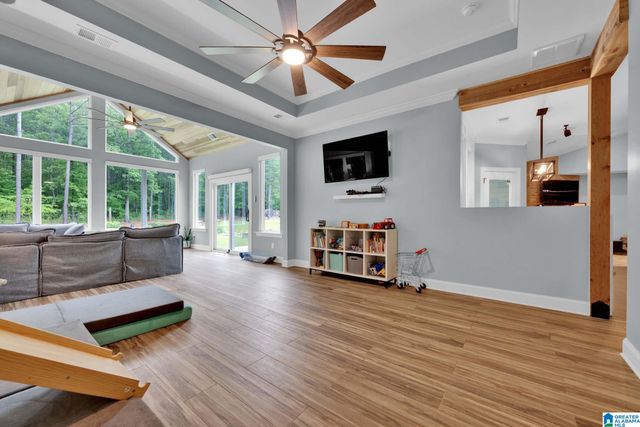 9490 ELLIS DRIVE, Kimberly, AL 35091