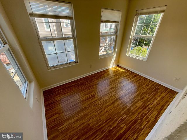402 E 28TH ST E, Baltimore, MD 21218