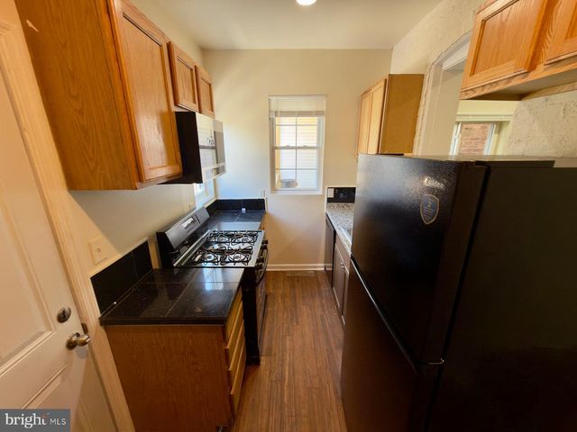 402 E 28TH ST E, Baltimore, MD 21218